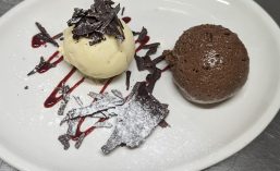 PXL_20231222_172332366